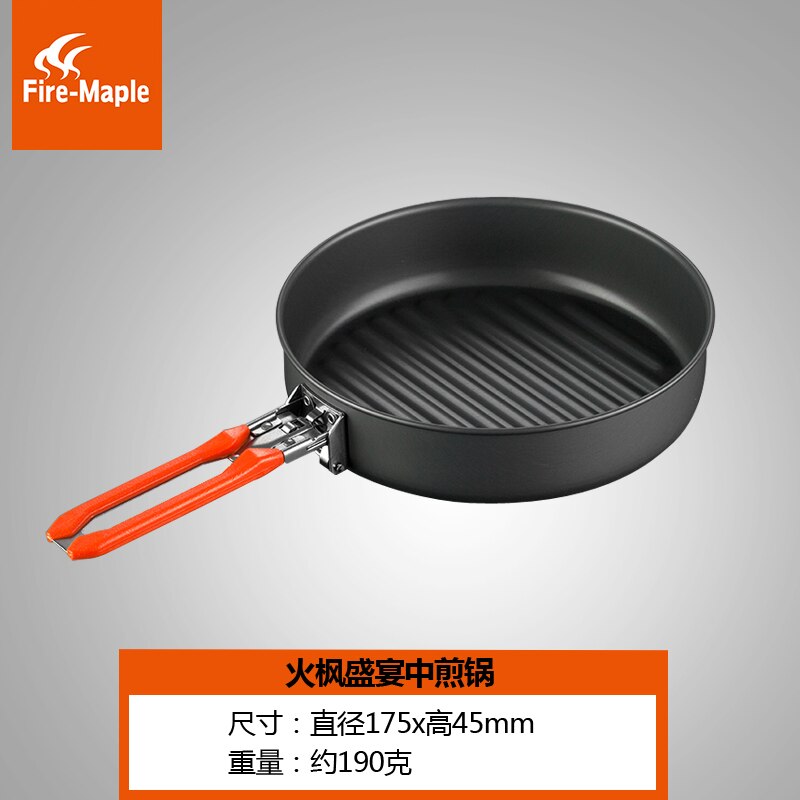 Outdoor Hiking Camping Cookware Set Aluminum Cooking Equipment Camping Gas Wood Stove Pans Cocina Camping Camping Supplies: In a frying pan