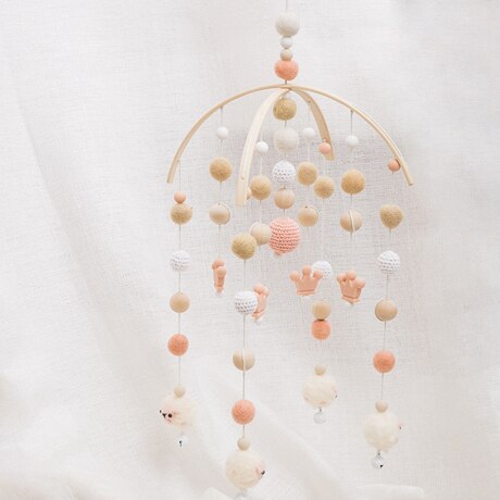 Baby Rattles Mobile Wooden Beads Trojan Wind Chimes Baby Toys For Kids Room Bed Hanging Decor Tent Decor Photography Props: Pink crown