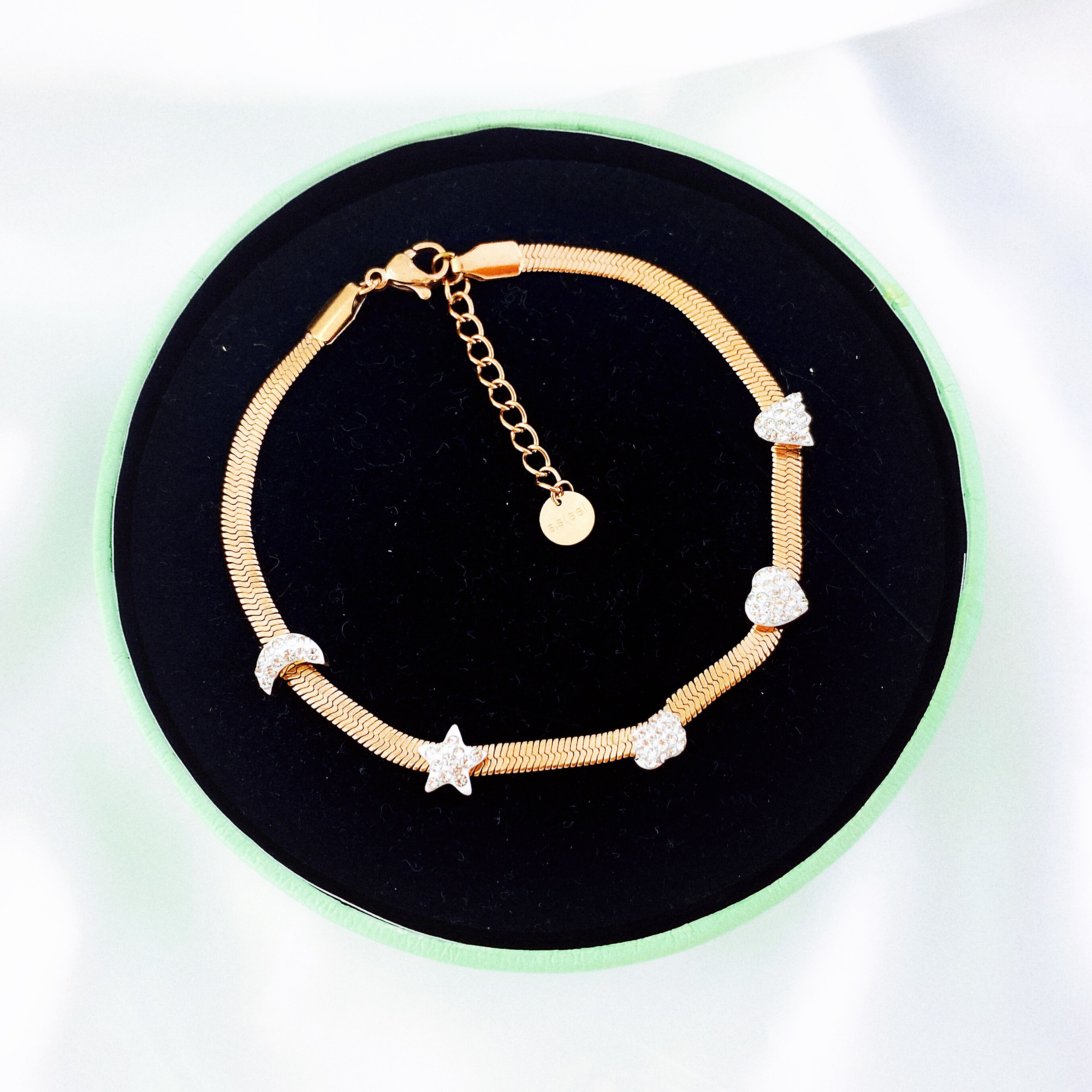 Zircon pulseira um ouro de aço inoxidável estrela lua coração urso pulseira um presente de festa na moda para mulher