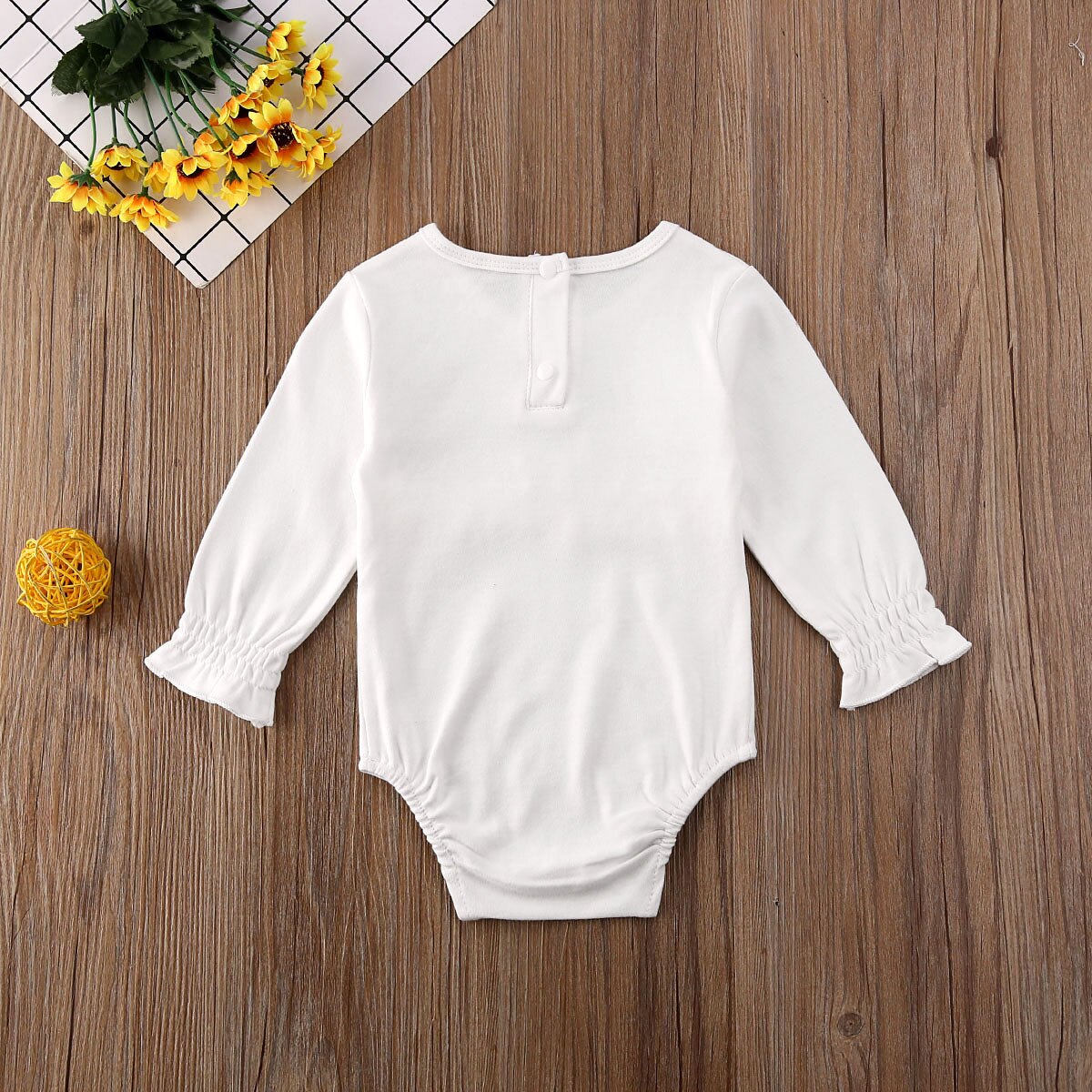 0-24M infantile Del bambino Dei Ragazzi Delle Ragazze corpo E Tutine Increspature A Manica Lunga solido Tute E Tute Da Palestra Bella Vestiti di Autunno vestito 2 Colori