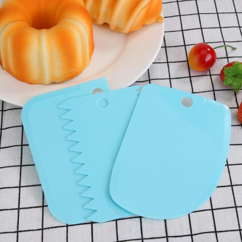 Couteau à pâte en plastique cuisson outils de pâtisserie glaçage Fondant grattoir décoration simple spatules lisses couteaux outil de gâteau 3 pièces/ensemble