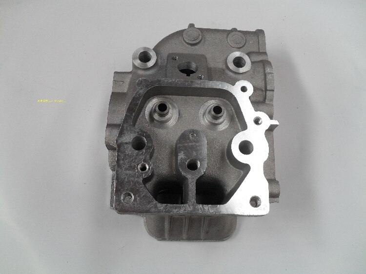 air-cooled diesel engine parts cylinder 170F 173F 178F 186F/FA 188F cylinder head