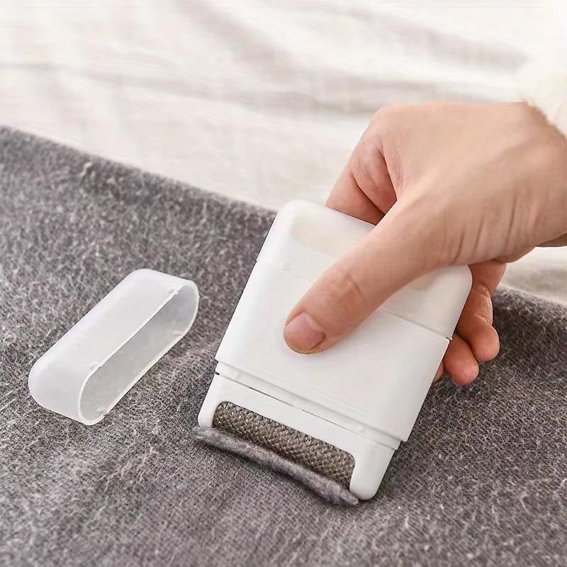 Mini Lint Remover Manual Portable Double-head Hair Ball Removing Brush for Sweater Wool Coat Clothes Brushes Fur Cleaning Tools
