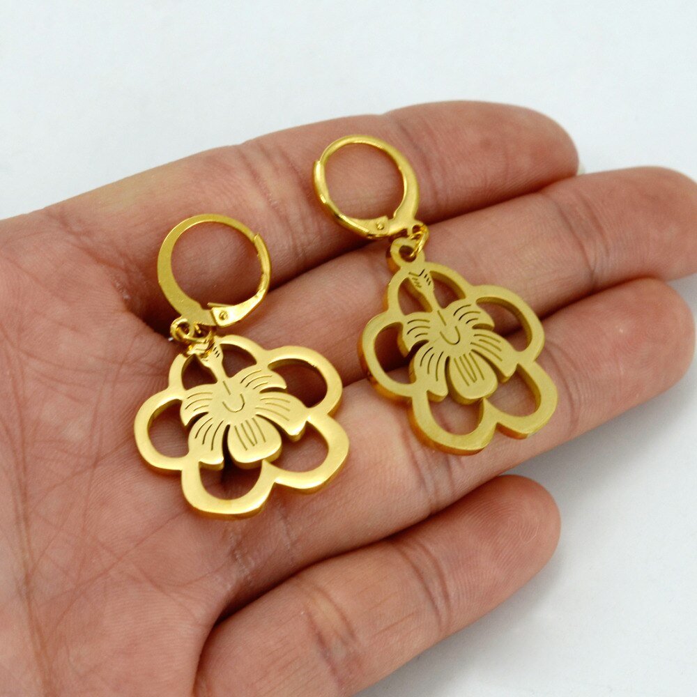 Kiribati Na Moda da Cor do ouro Brincos para Mulheres Meninas Com Flores Coração Forma Água-gota de Metal Presentes de Jóias Árabe # j0413