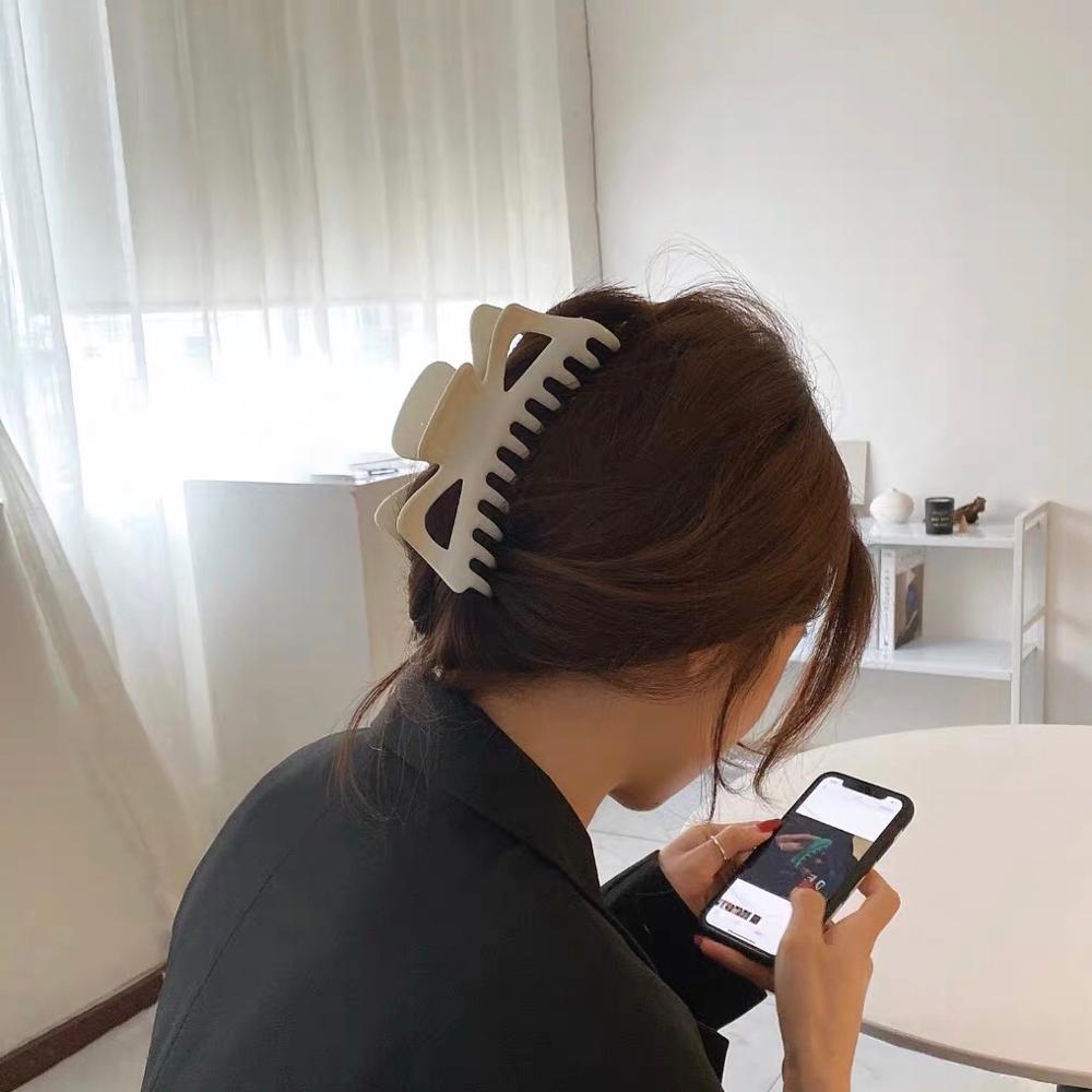 Huanzhi 2020 elegante grande resina multicolorido hairpins banho de cabelo captura tubarão clip para meninas acessórios de cabelo estilo de cabelo fazer