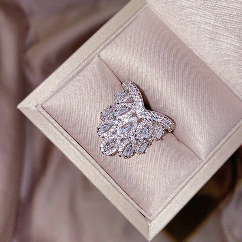 Luxe Kroon Ringen Bling Zirkoon Zilveren Kleur Bruiloft Sieraden Elegante Pauw Ringen Voor Vrouwen Verstelbare Opening Ring
