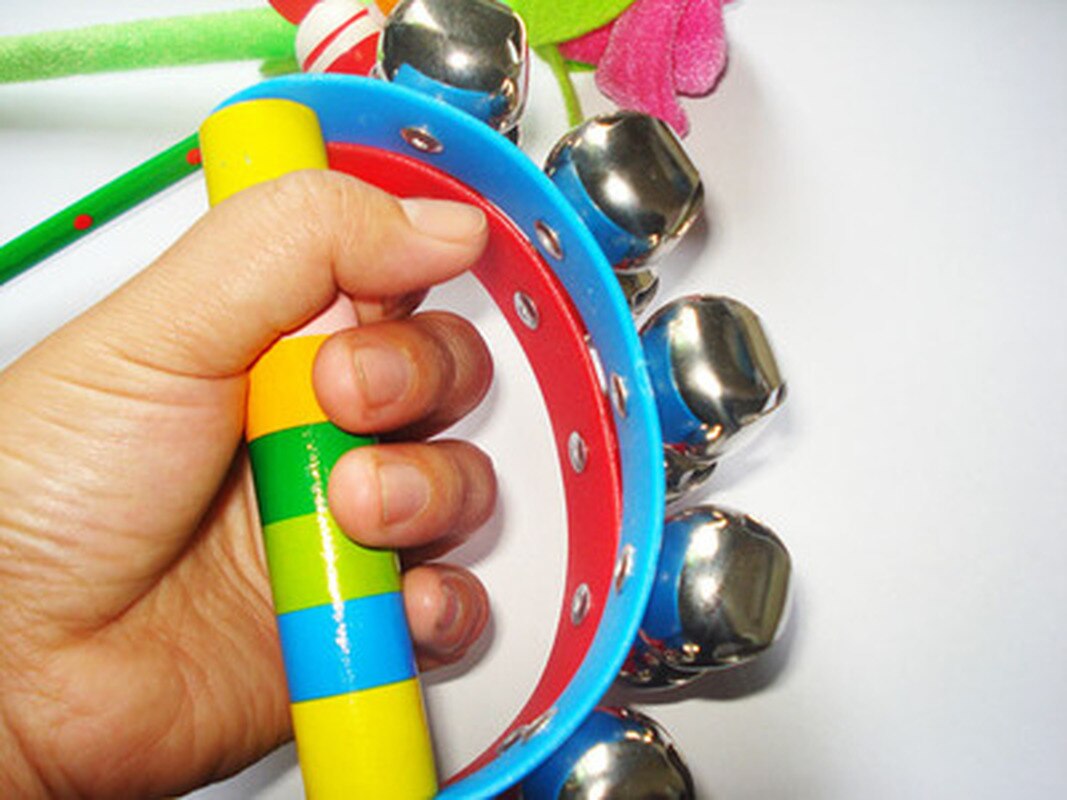 1PC Nuovo Arrivo In Legno Scuotendo Campanella Rattle Suono Giocattolo Strumento Musicale Regalo per il Bambino Del Capretto Del Bambino Giocattoli Per Il Divertimento