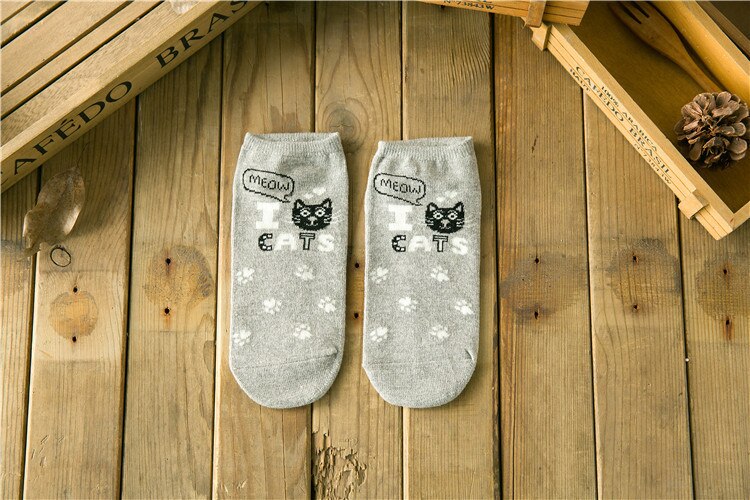Cute Cat Women Socks Middle Tube Cartoon Cotton Socks for Girls: 012