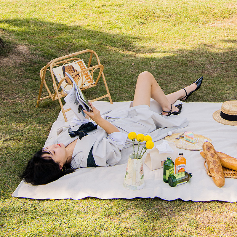 Naturehike-Manta portátil de lona para acampar al aire libre, manta de Picnic ultraligera, conveniente, grande, impermeable, colchón para Picnic