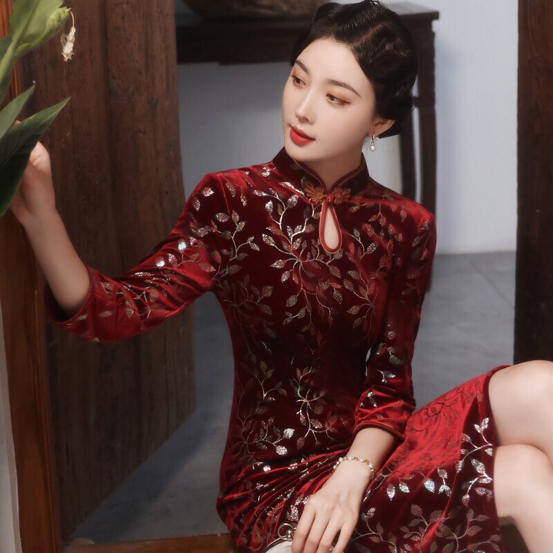 Autumn Traditional Chinese Mandarin Collar Gold Velvet Qipao Seven Points Sleeve Velour Cheongsam Oversize 4XL