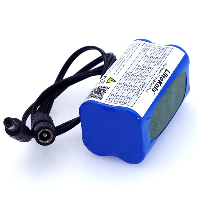 LiitoKala Beschermen 7.4 v 5200 mah 8.4 v 18650 Li-ion Batterij fietsverlichting Hoofd lamp speciale batterij DC 5.5*2.1mm + 1A Charger