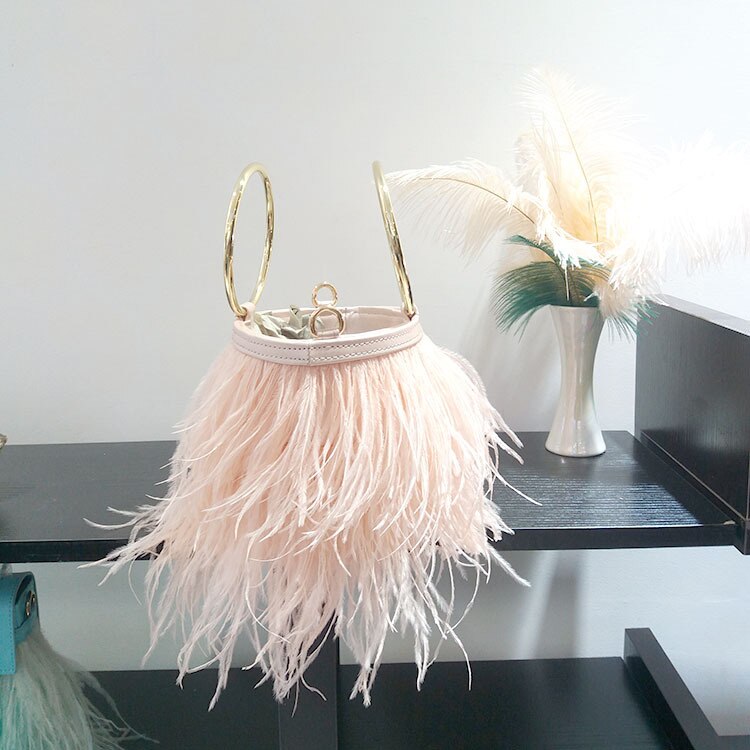 Luxury Ostrich Feather Wedding Purses and Handbags for Women Bucket Tote Pearl Fringe Party Chain Shoulder Bag: light pink