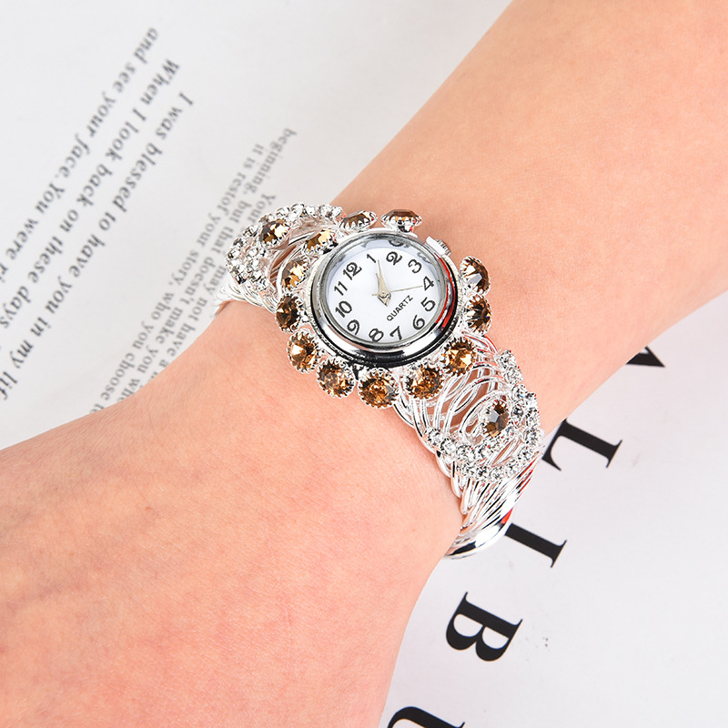 Vrouwelijke Tafel Han Editie Mode Studenten Horloge Lente Keten Ronde Ms Diamanten Ingelegde Armband Horloge: White