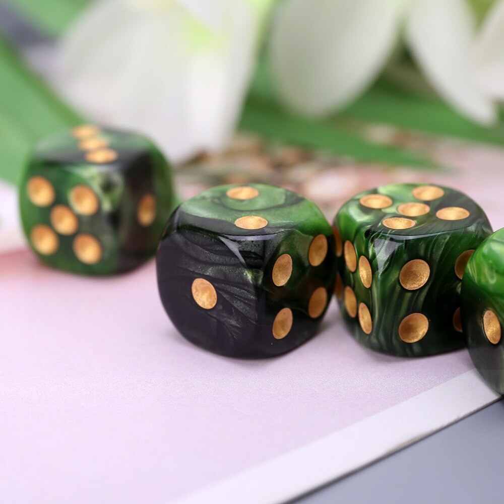 10 stks 16mm Hars Dobbelstenen D6 Zwart Groen Goud Punten Ronde Randen KTV Bar Nachtclub Entertainment Gereedschappen Volwassen Speelgoed