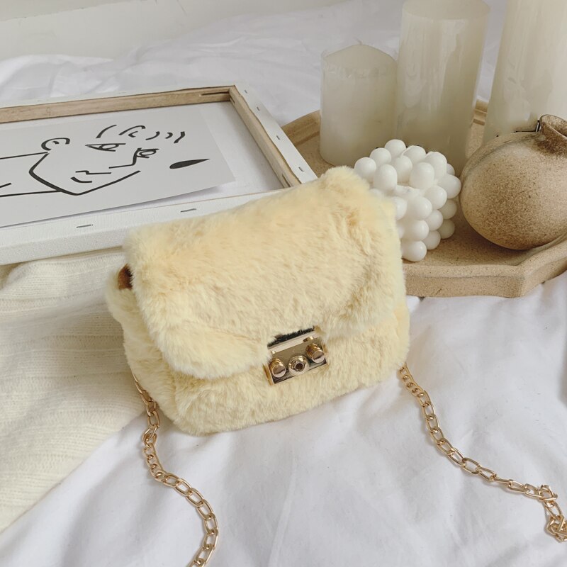 Cute Baby Girls Handbag Party Bag Solid Fur Lock Hasp Chain Belt Shoulder Bag Crossbody Bag Casual Bag: Yellow