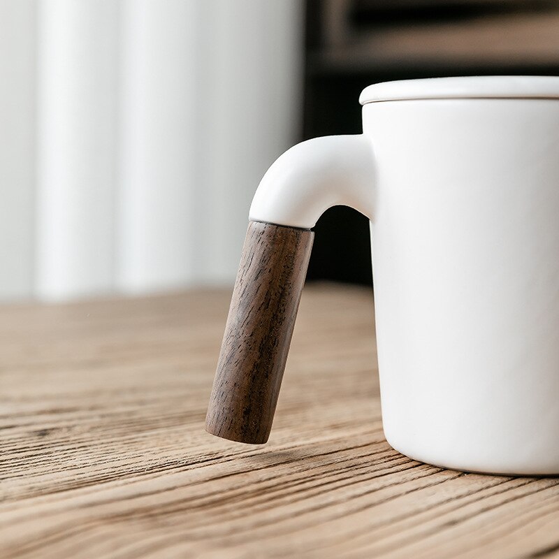 Ceramic Cup Simple Cup With Lid Wooden Insulated Handle Black And White Ceramic Milk Coffee Drink Cup Coffee Appliance