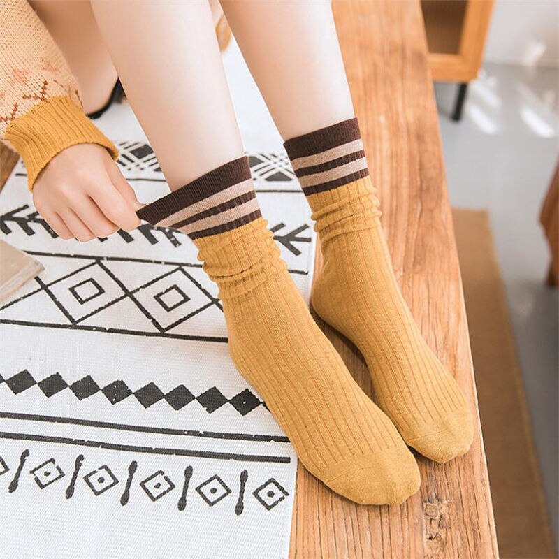 Autumn And Winter Pile of Socks Cotton Tube Female Socks Japanese Striped Breathable Wweat-absorbent ladies Socks
