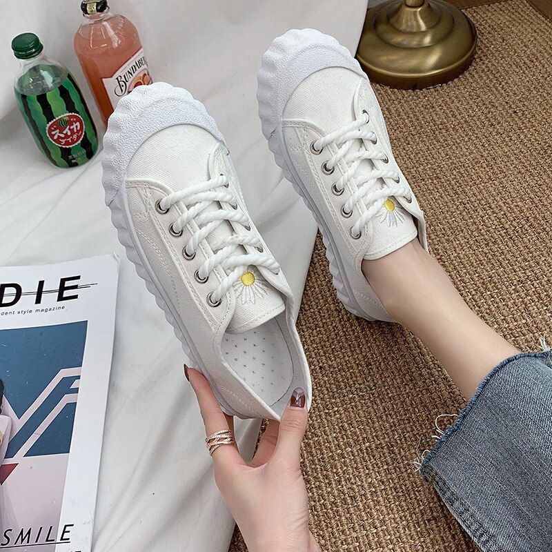 Den lilla daisy skor koreanska versionen av den vilda, high top sneakers svart canvas skor kvinnlig: Vit / 38