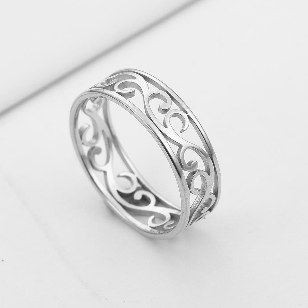 Skyrim Retro Filigree Stainless Steel Ring Cutout Gold Color Finger Rings Jewelry Wedding for Women Friend
