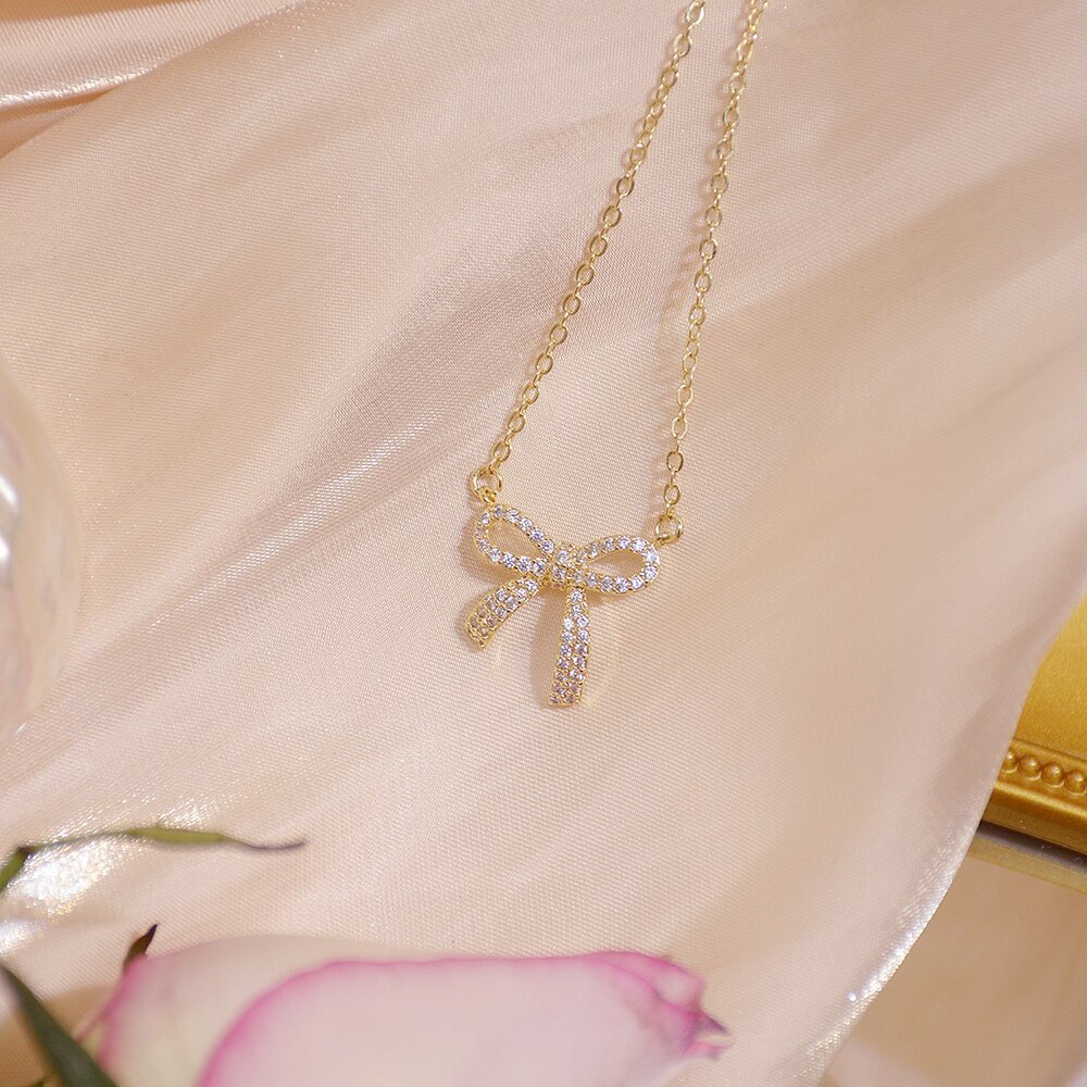 Romantic Charm Brilliant CZ Bowknot Lady Necklace 14k Real Gold Super Shining Zircon Clavicle Rope Charin Stylish Kolye: bowknot necklace