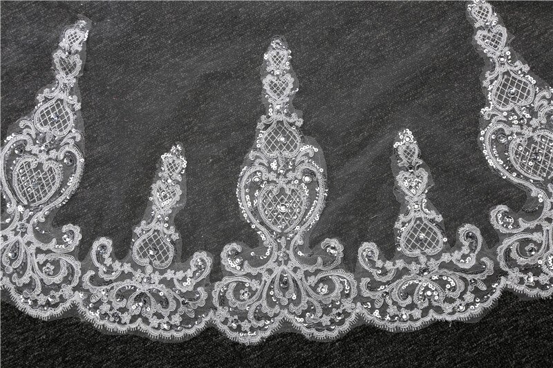 Voile de mariage 3.5 mètres de longueur 1.8 M largeur Image réelle cristaux strass dentelle BlingBling cathédrale voiles de mariée avec peigne