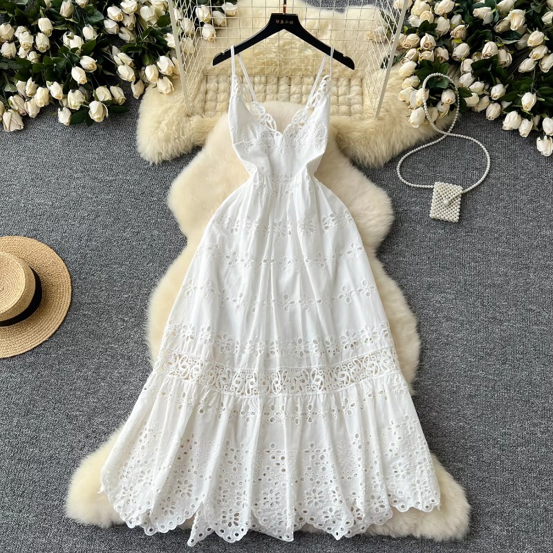 Elegante Süße Hohe Taille V-ausschnitt Aushöhlen Stickerei Rüschen Slip Kleid Schlanke Frauen Sommer Party Hüfte Wrap Lange Kleider