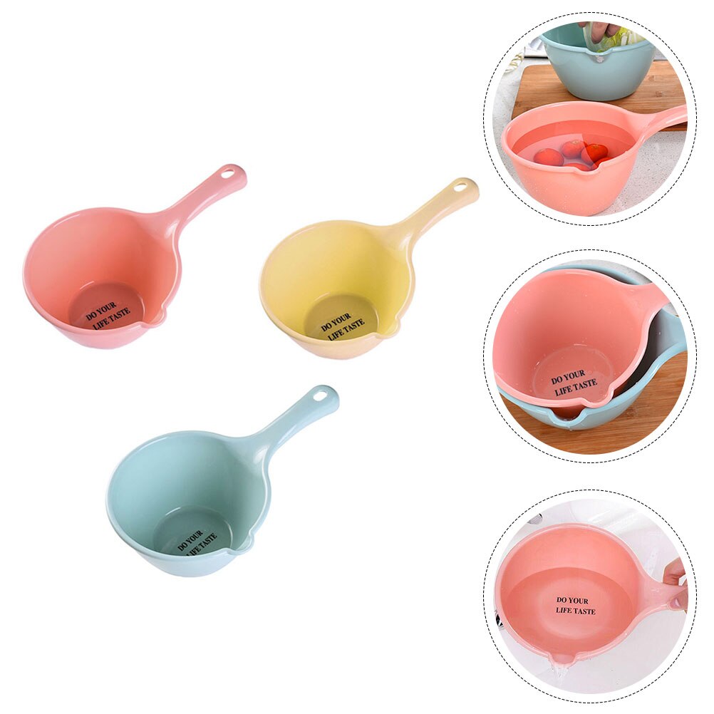 3pcs Plastic Kitchen Water Ladle Water Container Simple Style Water Ladle for Home: Default Title