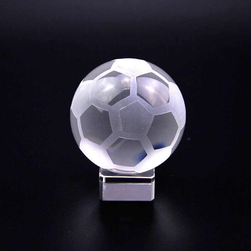 Kryształowa kula sportowa pamiątka sportowa szklana kula ze stojakiem dekoracje do domowego biura Ornament uziemienie Globe Paperweight figurka: 50mm ball with base / football