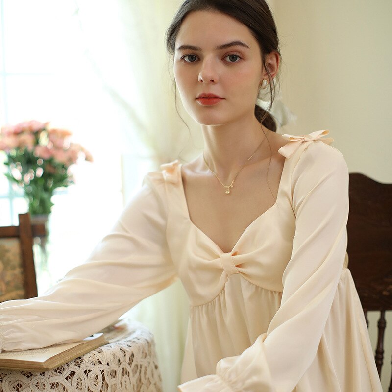 Lente Lange Stijl Vintage Nachthemden Vrouwen Volledige Mouwen Mid-Kalf Zijde Nacht Jurk Sexi V-hals Nachtkleding Meisjes Zoete Boog nightie