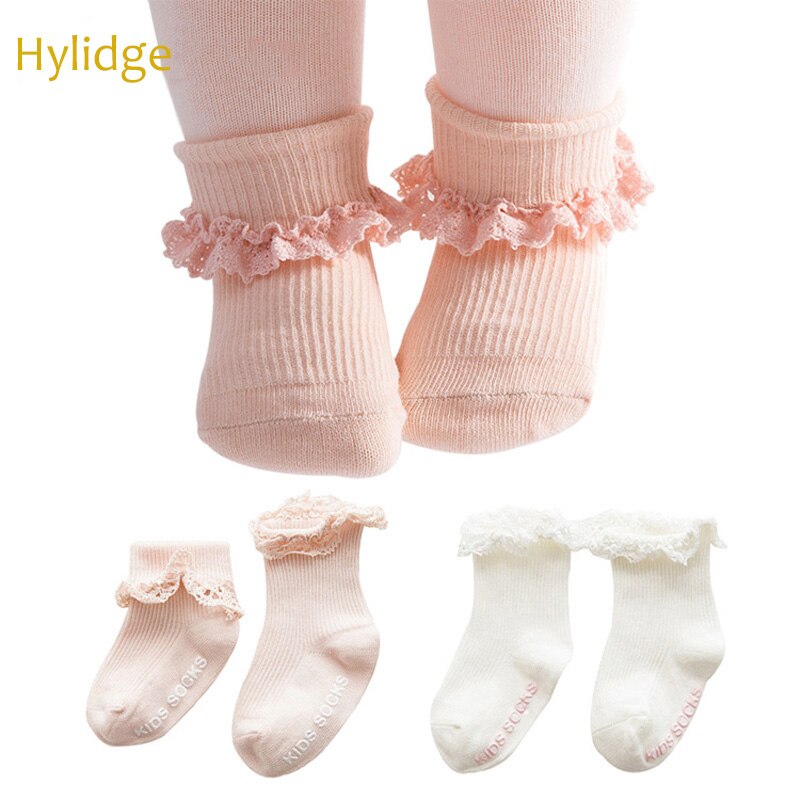 Hylidge – chaussettes princesse antidérapantes en dentelle pour bébé fille, chaussettes courtes en coton doux pour enfants de 0 à 4 ans, rose et blanc