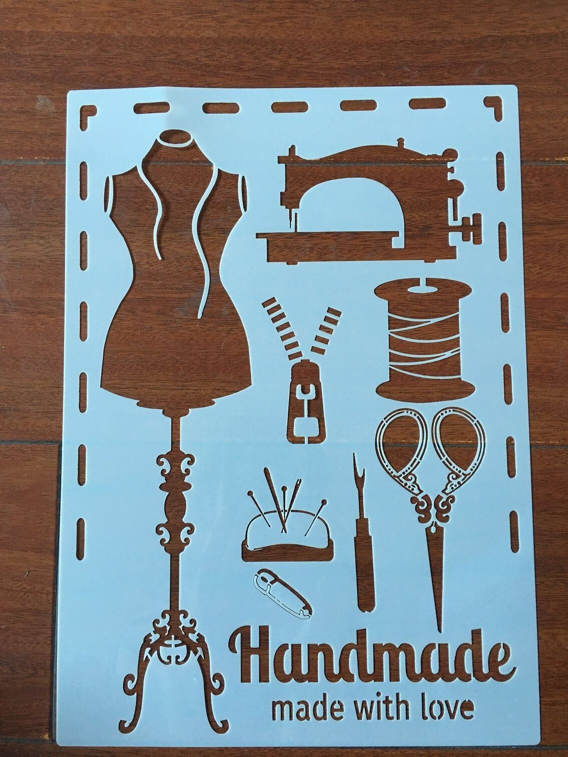 A4 29 * 21cm Sewing machine Dress DIY Stencils Wall Painting Scrapbook Coloring Embossing Album Decorative Paper Card Template