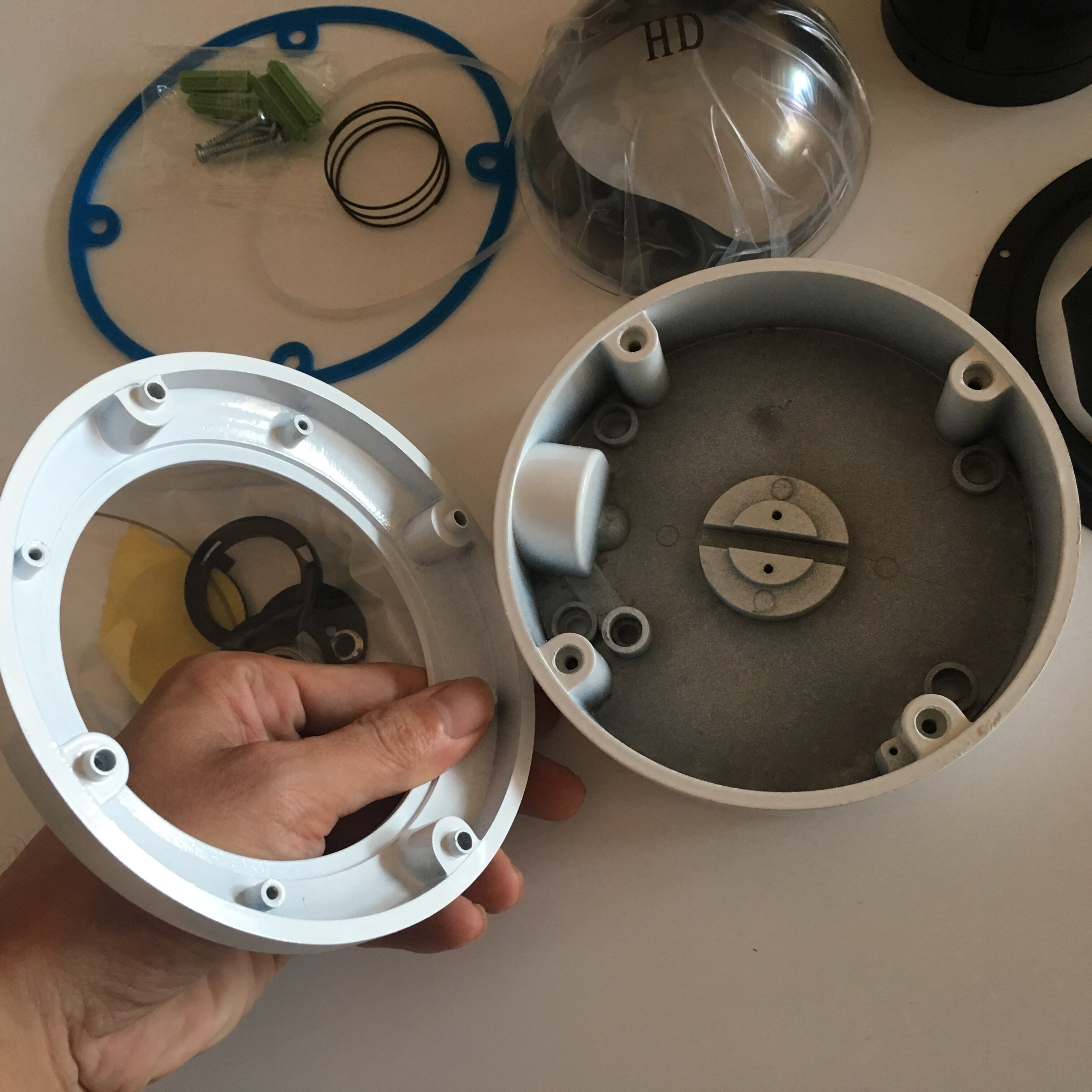 Metal explosion-proof shell Dome Cameras Housing + add 30 LED IR Security CCTV Camera Housings For Zoom Auto Focus Lens PCB