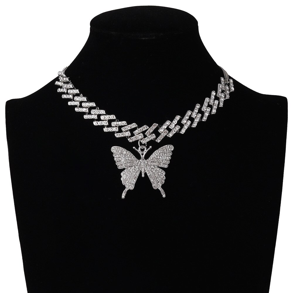 Collar de mariposa grande para mujer, cadena de eslabones cubanos de diamantes de imitación, Gargantilla con estilo, joyería Y2k de lujo: silver color