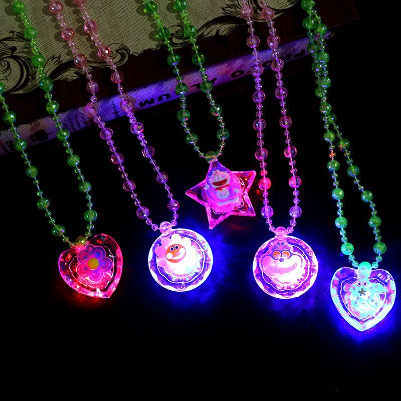 1Pc Lichtgevende Speelgoed Kids Meisjes Led Knippert Hanger Ketting Kinderen Birthday Party Mooie Gloeiende Ketting DS29