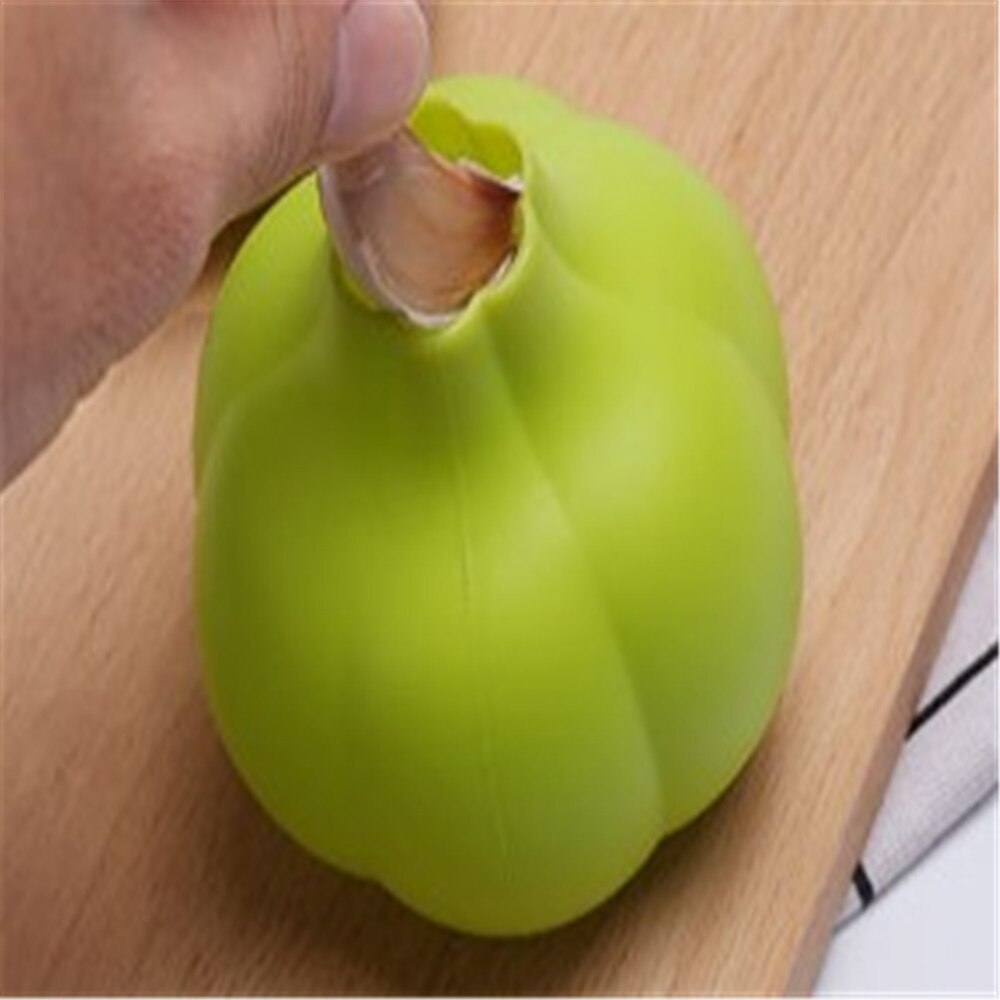 1PC Magic Silicone Garlic Peeler Peel Easy Useful Kitchen Tool Color Random, Kitchen Tool For Garlic Peeler Peel Remover Silicon