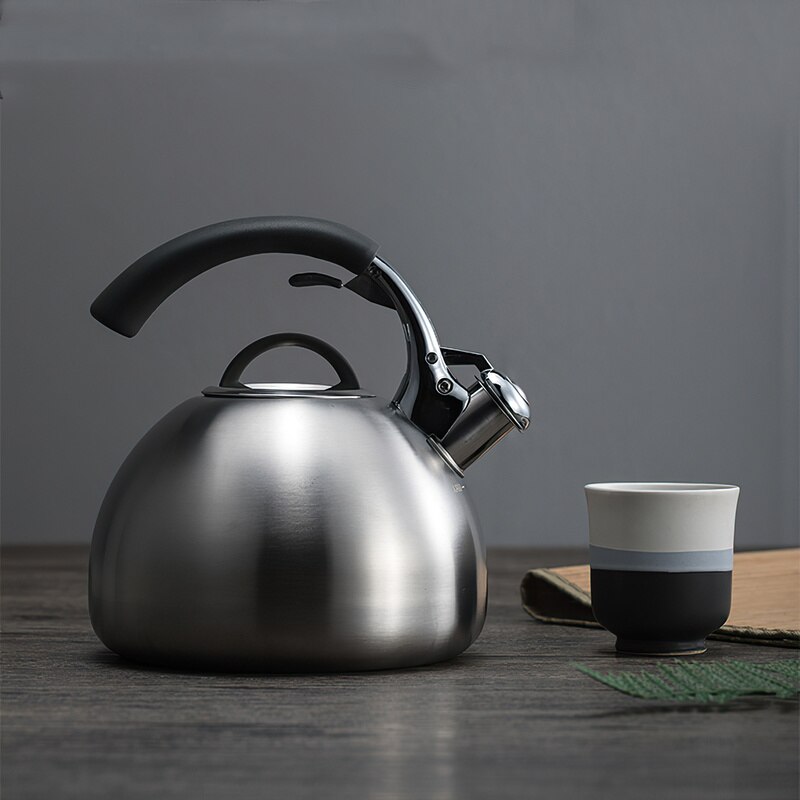 304 Stainless Steel Kettle with Whistle Large Capacity Commercial Boil Water Teakettle for Gas Stoves Induction Cooker Pots 2.5L