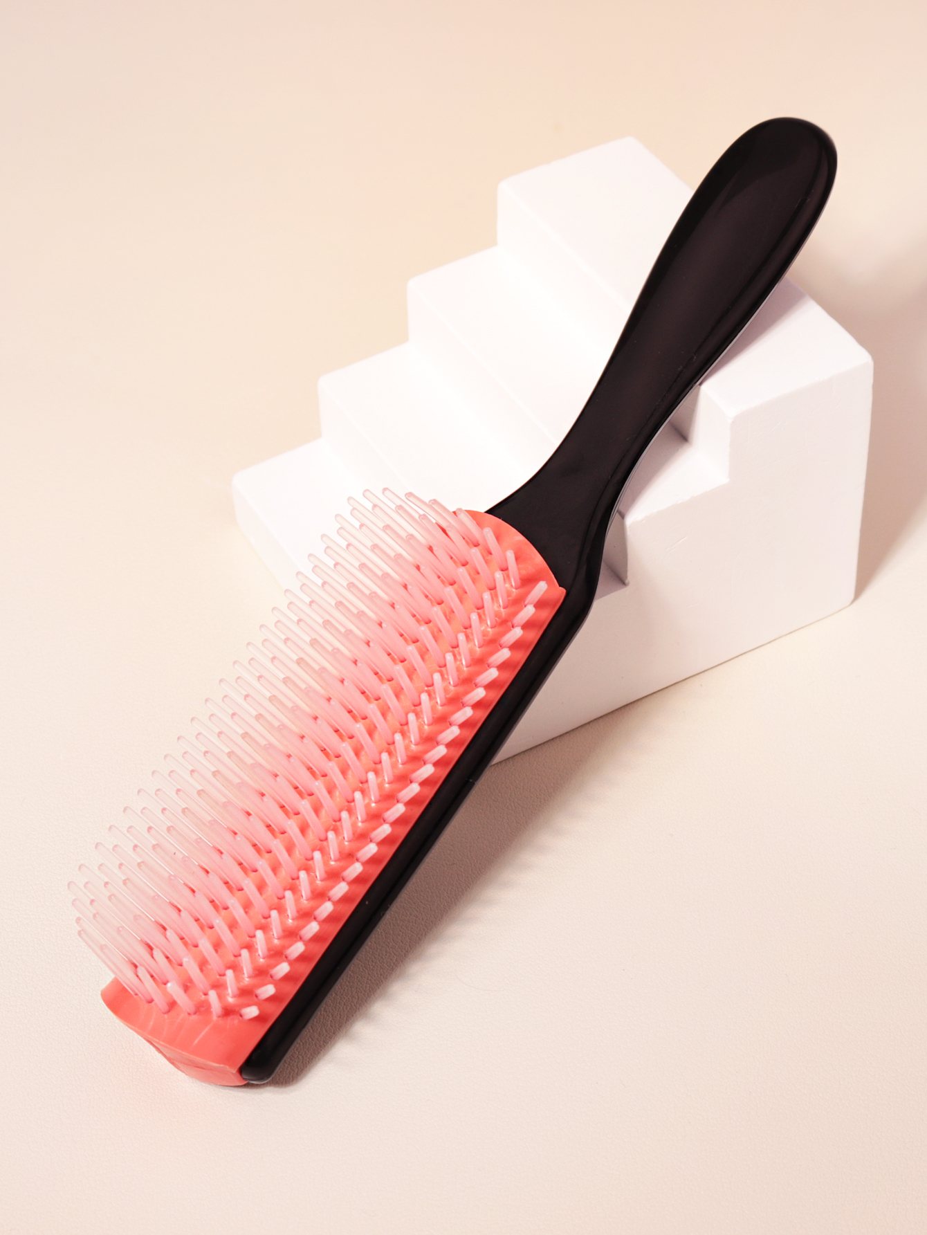 Cepillo de peinado clásico de 9 filas y 5 filas, cabello rizado y liso, cabello grueso natural, separación de soplado, herramienta de modelado y peinado: Rojo