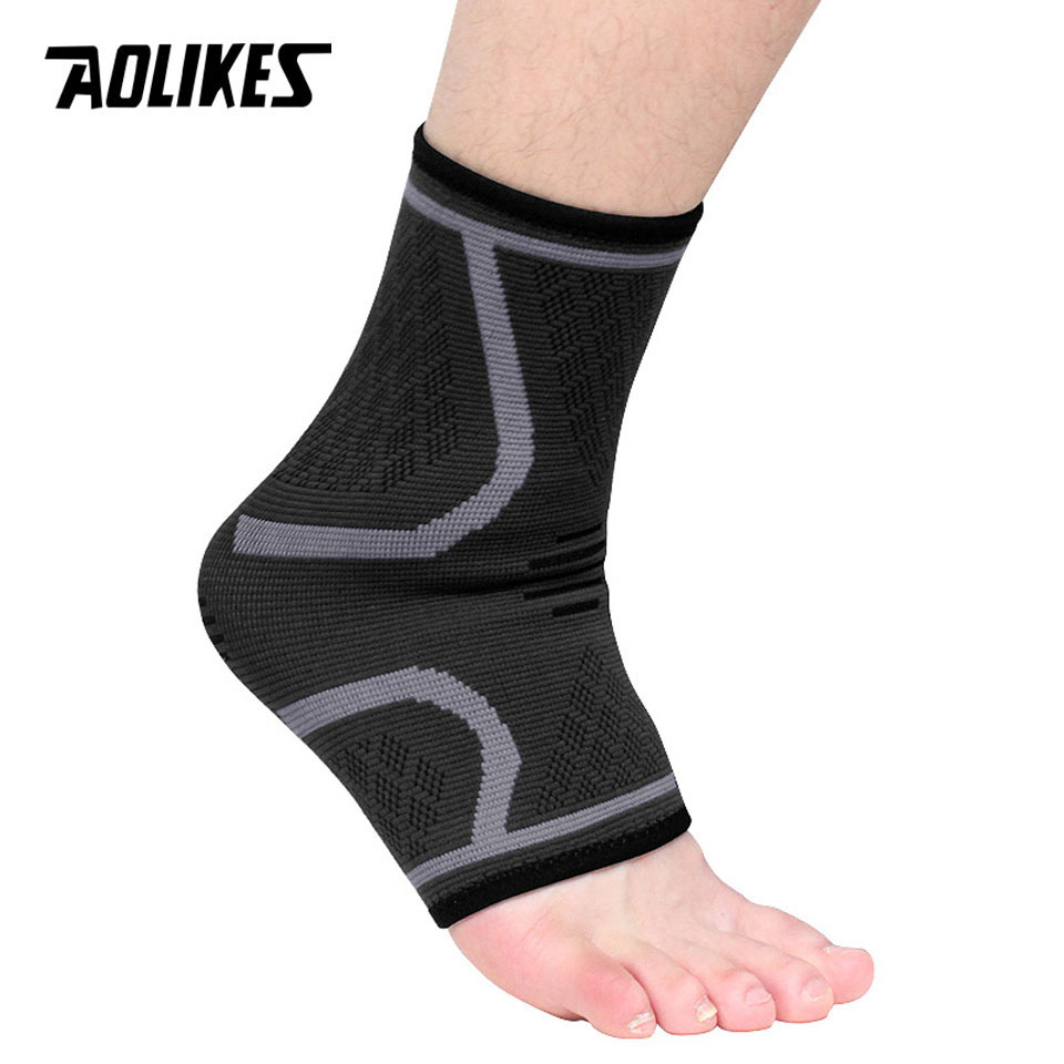 AOLIKES 1PCS Ankle Brace for Women & Men,Ankle Support Sleeve & Ankle Wrap - Compression Ankle Brace for Sprained Ankle: M / Brown