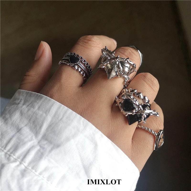Kpop gotisch Ästhetische Metall Dornen Liebe Herz Punk Offenen Ring Für Frauen Mädchen Jahrgang-Schmuck Y2K EMO Grunge Zubehör