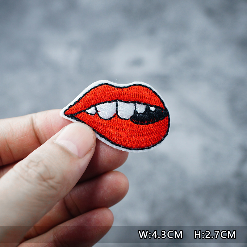 Lippen Kus Cool Patches Borduren Voor T-shirt Opstrijkbare Applicaties Kleding Jeans Stickers Badges OOPS