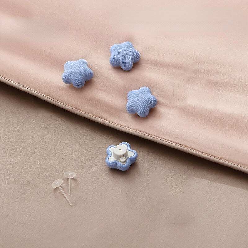4PCS No needle Quilt Holder Non-slip Quilt Blanket Clip One Key to Unlock Blankets Cover Fastener Clip Holder Bed Sheet: 2