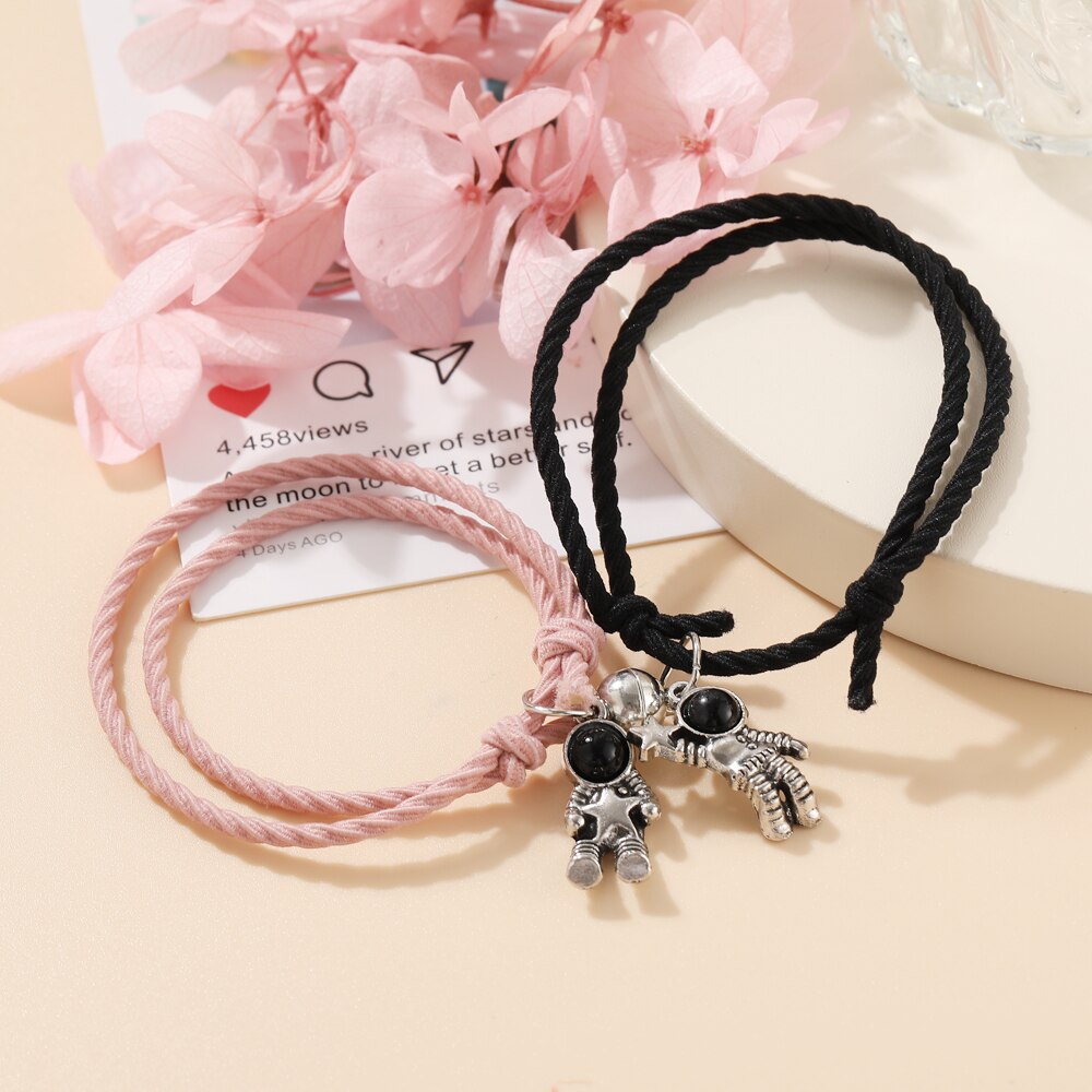 2PCS/Set Couple Bracelet Astronaut Star Magnet Ball Matching Bracelets Lover Heart Magnetic Bracelet Friendship Valentine Day: OV692008