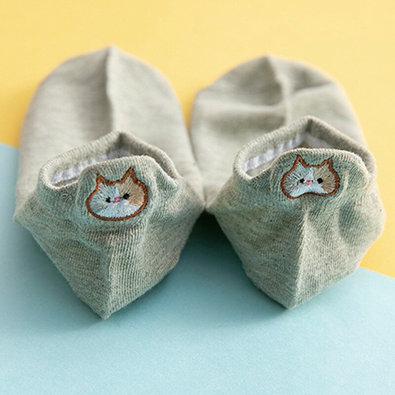 Cartoon Katze Stickerei Socken Für Frauen Baumwolle Lustige Socken Ankle Socken Boot Focks Weiblichen Kurzen Socken: light green