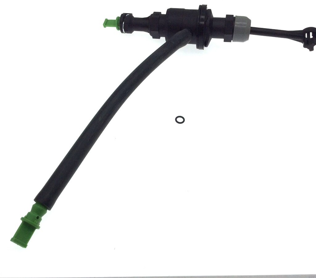 for Nissan Qashqai sunny tiida Sylphy LIVINA March NV200 Venucia D50R50 clutch master cylinder