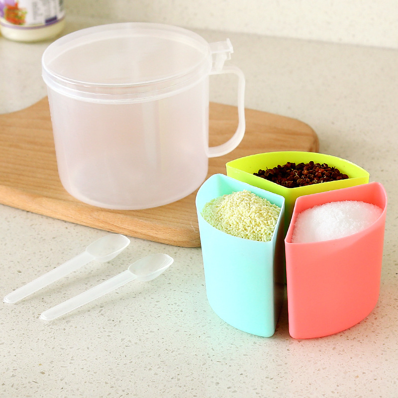 Cute Multi-grid tarro de especias sazonador caja creativa multiusos cocina transparente especias sal pimienta cuchara redonda botellas de almacenamiento