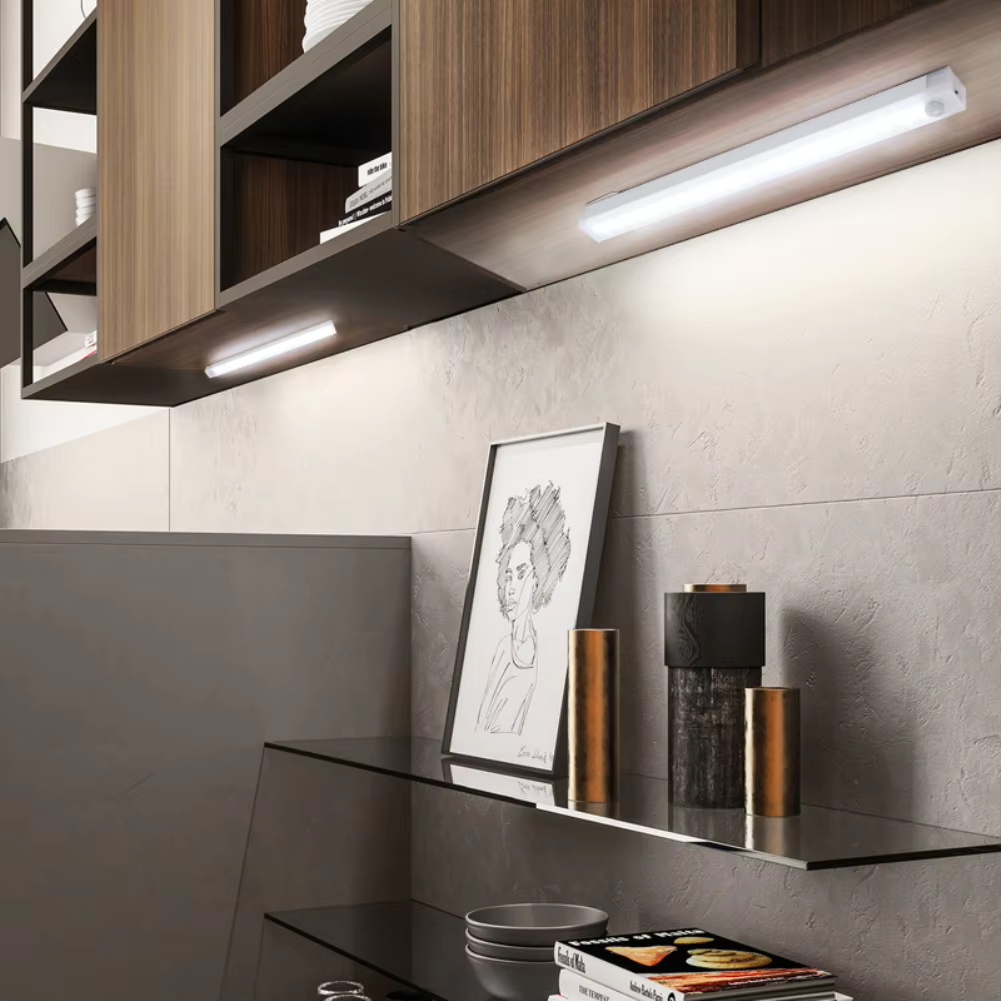 Bewegingssensorlicht Draadloos LED-nachtlampje USB oplaadbaar nachtlampje Kast Kledingkastlicht onder achtergrondverlichting voor keuken Led