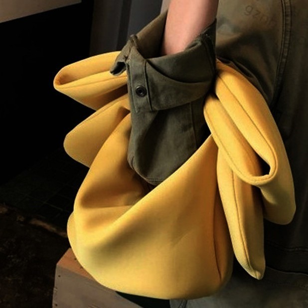 Sac à main assorti pour femme, jolie pochette de soirée, nouvelle personnalité, couleur rose, nœud épissé, plusieurs méthodes de port, printemps été 2022: YELLOW