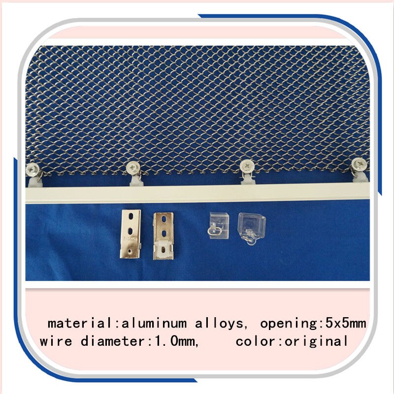 Chain link mesh for fireplace net