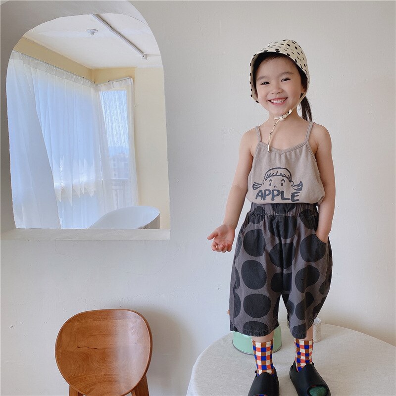 Canotte per bambini di nuovo arrivo Kid Girl Cute Doll alfabeto stampa top senza maniche Baby Boy Fashion semplice cotone Cool Sling