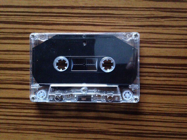 Cassette de audio para grabadora aislado sobre fondo blanco. | Foto Premium